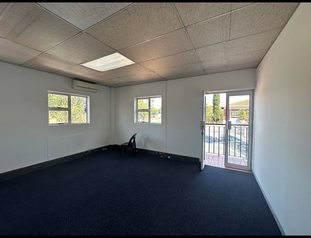 64M² OFFICE TO LET IN CENTURION CENTRAL
